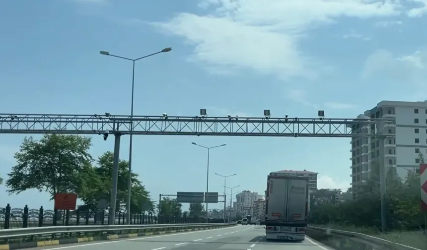 Karadeniz Sahil Yolu'nda trafik güvenliği artıyor