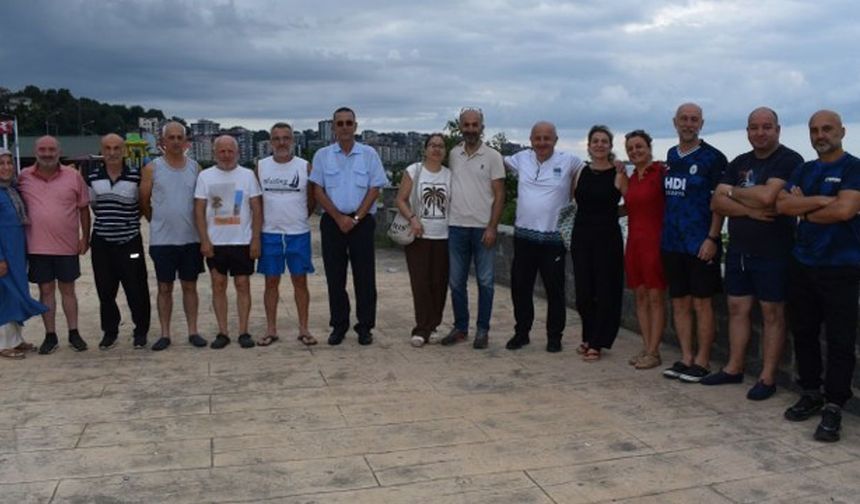 Rize'de Kızkulesi Açık Yüzme Etkinliği