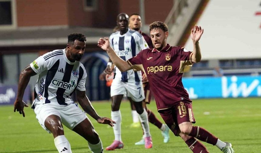 Trendyol Süper Lig: Kasımpaşa: 0 - Trabzonspor: 0 (İlk yarı)