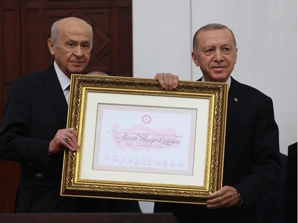 Tayip Erdogan Yemin Etti